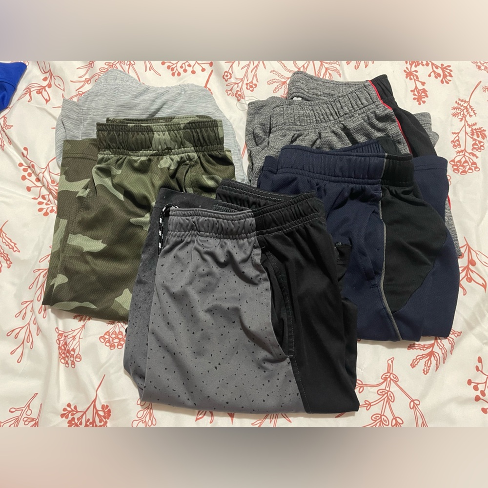 Old navy , boys youth , bundle of 5 shorts